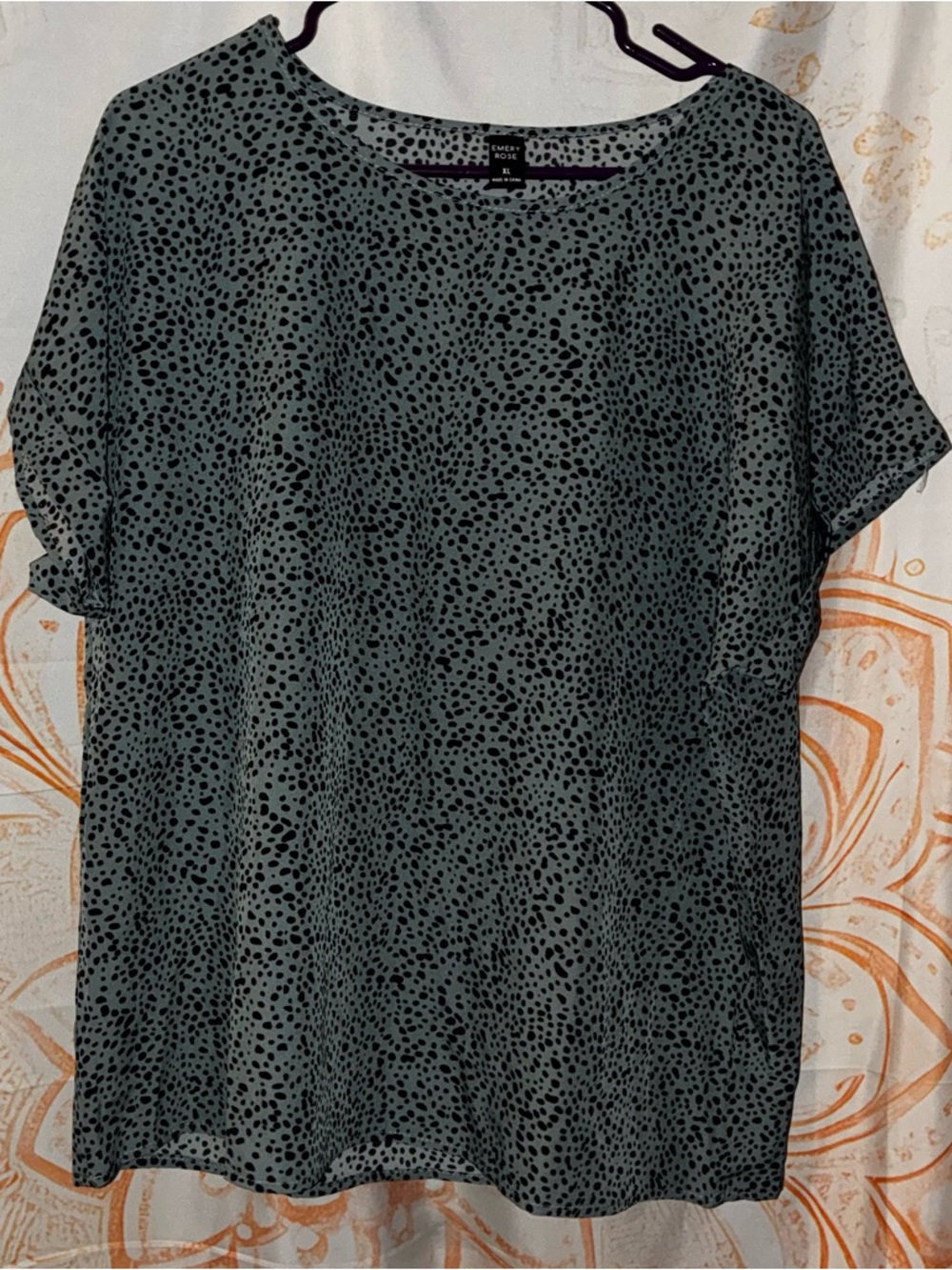 Emery Rose Button-Back Dot Print Blouse Bundle - Picture 2 of 11